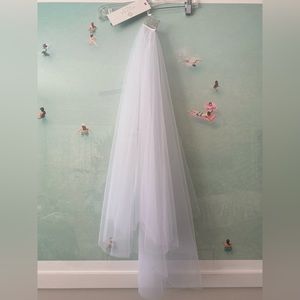 White Two Tier Fingertip Veil with Blusher